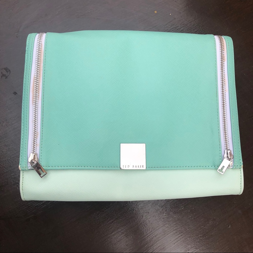 Ted baker clutch
